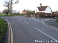 Opinion : Dangerous junctions : Bassetsbury Lane and Chestnut Avenue