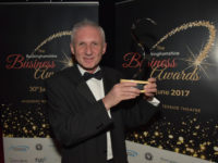 Leading High Wycombe accountancy firm wins prestigious customer service award