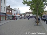 Opinion : How could social distancing be enforced in High Wycombe town centre?